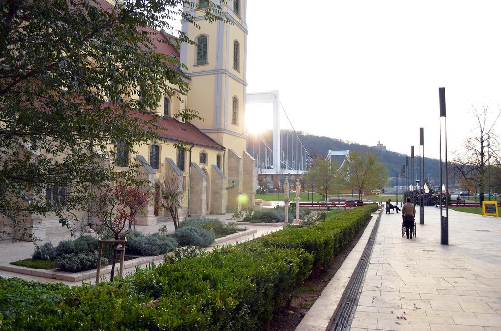 Apartment - Veres Palne *