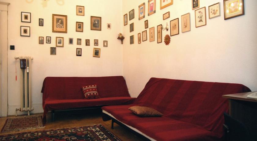- Veres Palne Apartment Budapest