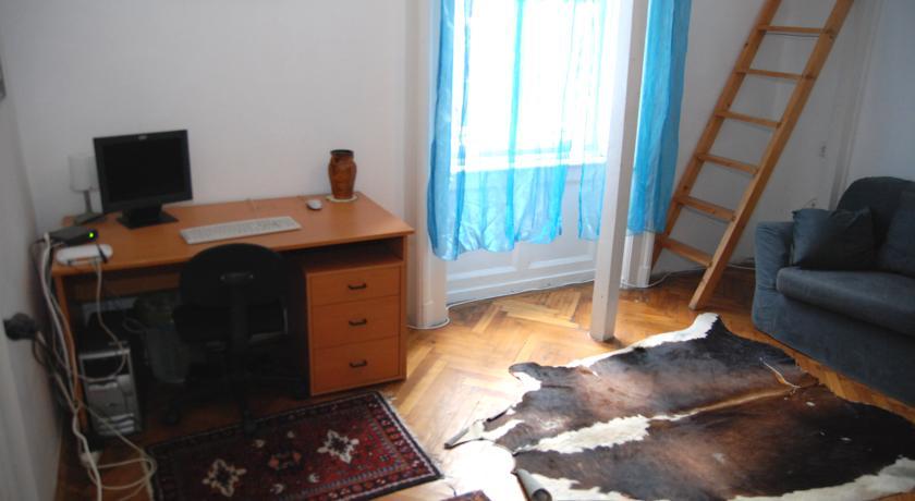 - Veres Palne Budapest