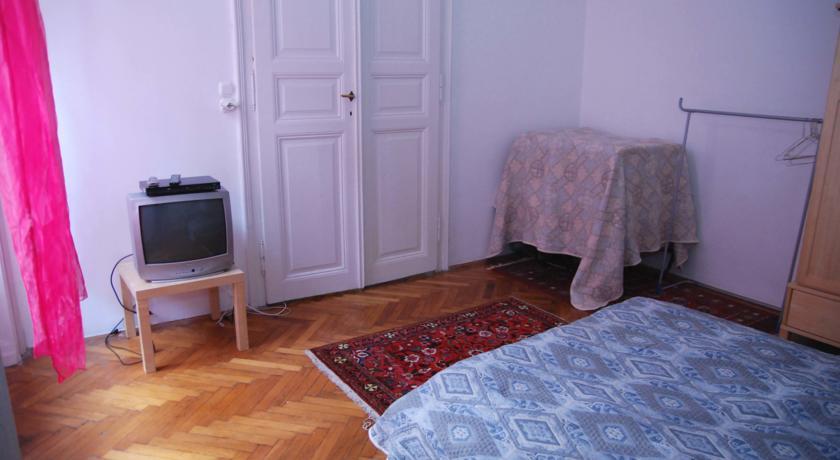 - Veres Palne Apartment Budapest