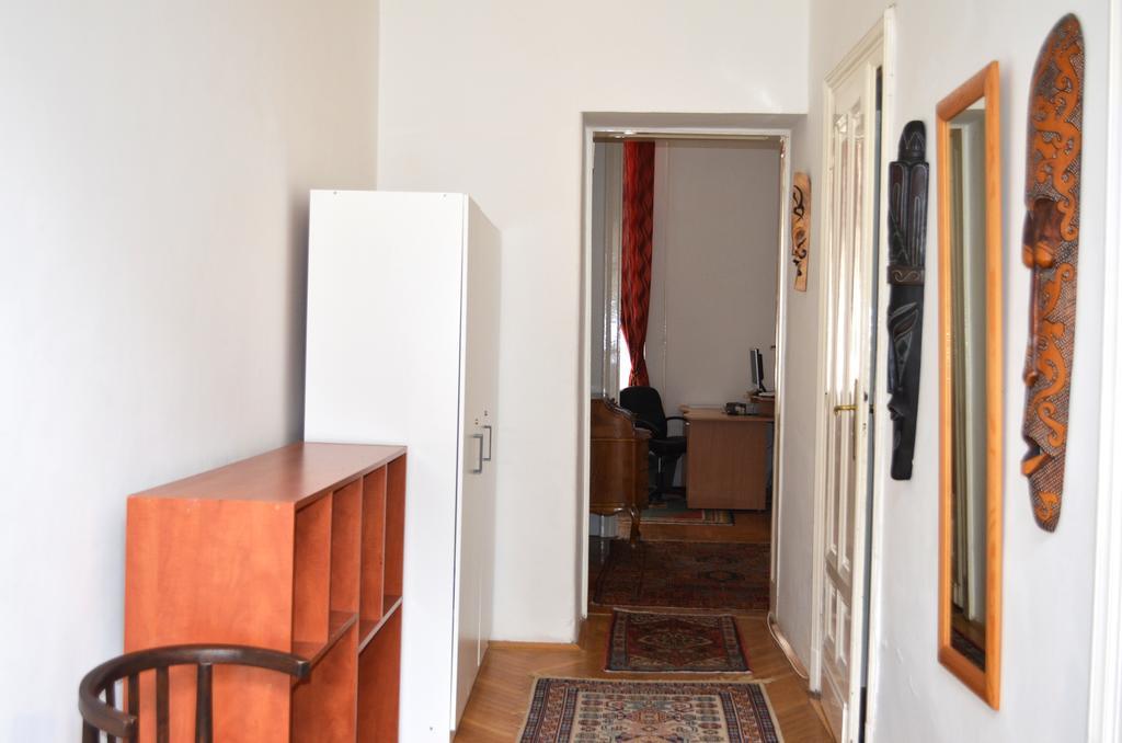 Apartment - Veres Palne *