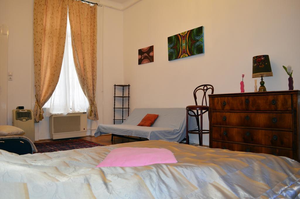 Apartment - Veres Palne